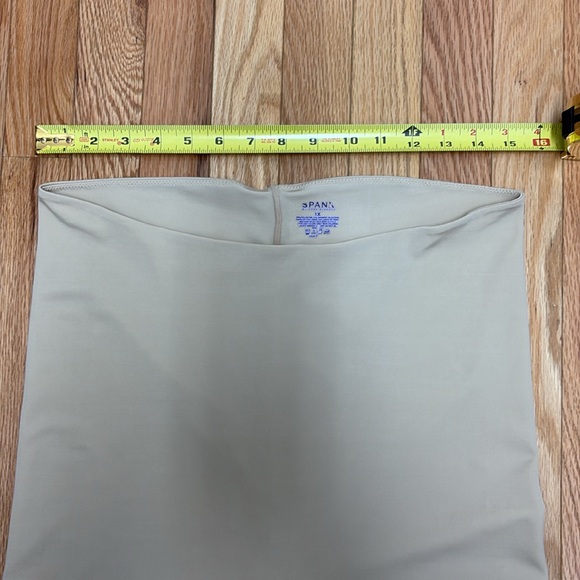 SPANX Women's Power Conceal-Her Mid-Thigh‎ Short - size 1X - Picture 6 of 7